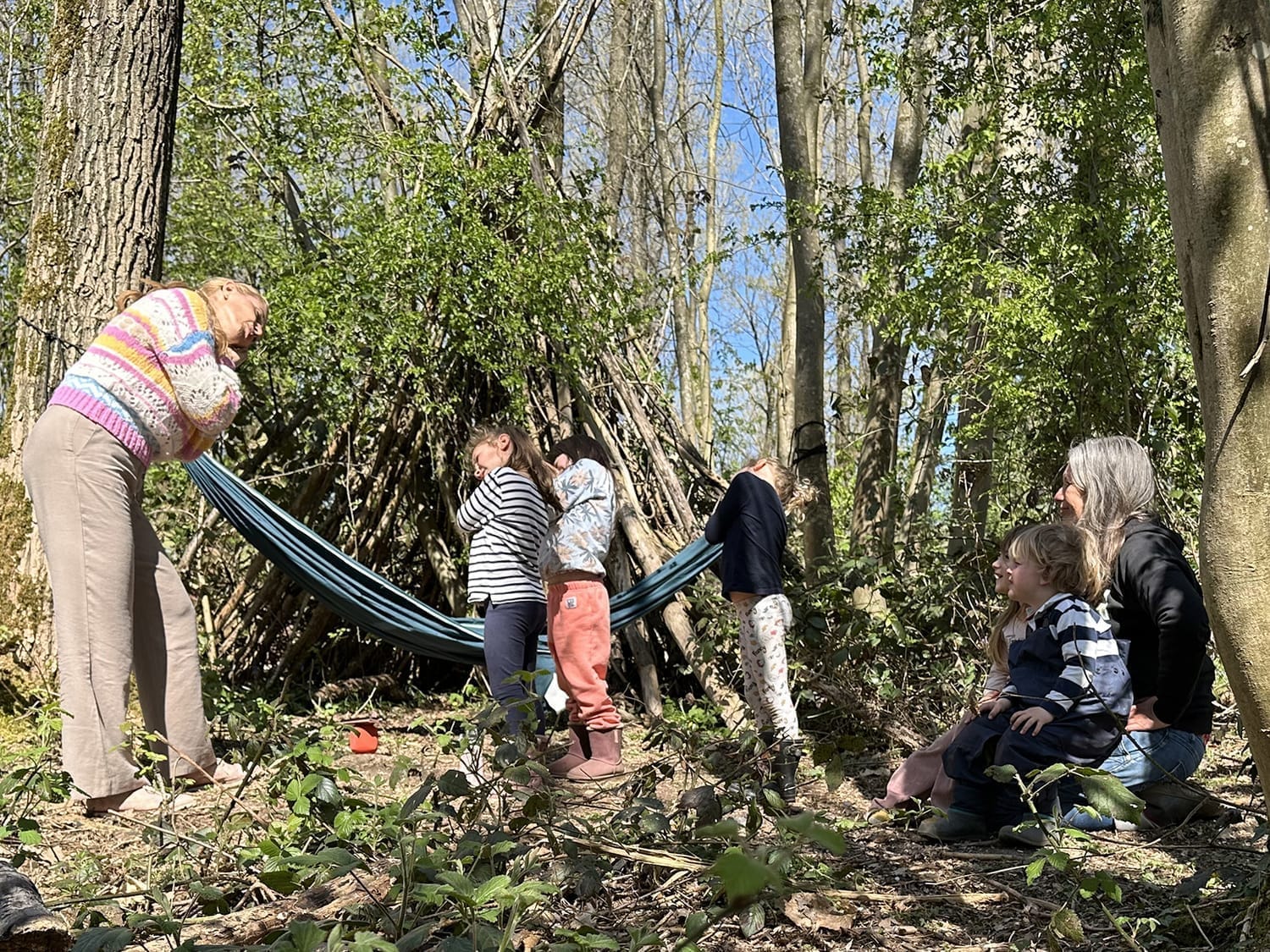Cours d'anglais en pleine forêt au Petit Abri